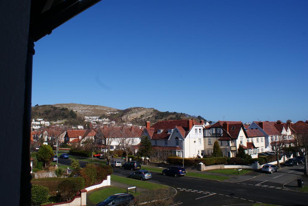 Cleave Court Guest House Llandudno Exteriér fotografie